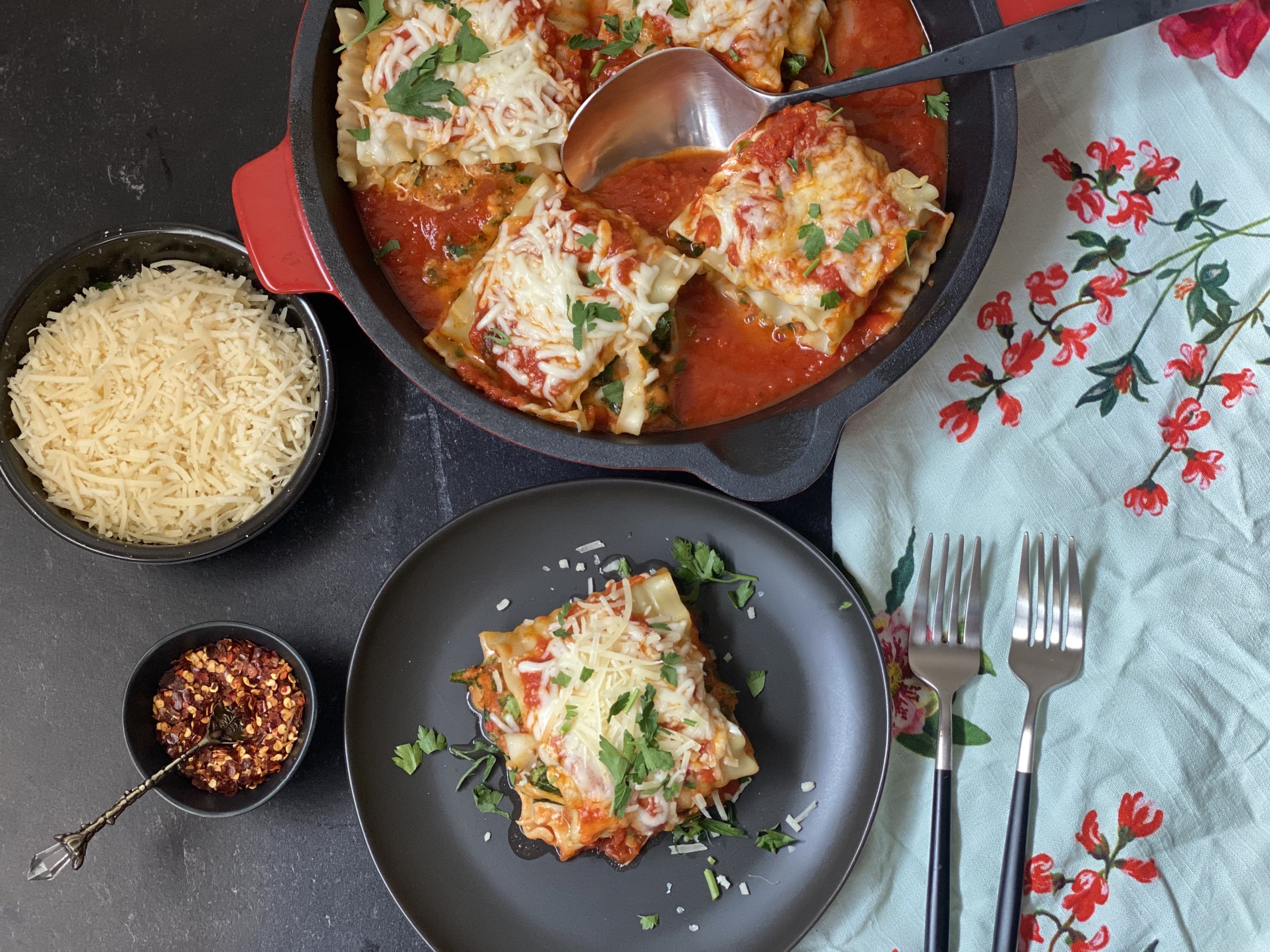 Spinach and Cheese Lasagna Roll-Ups